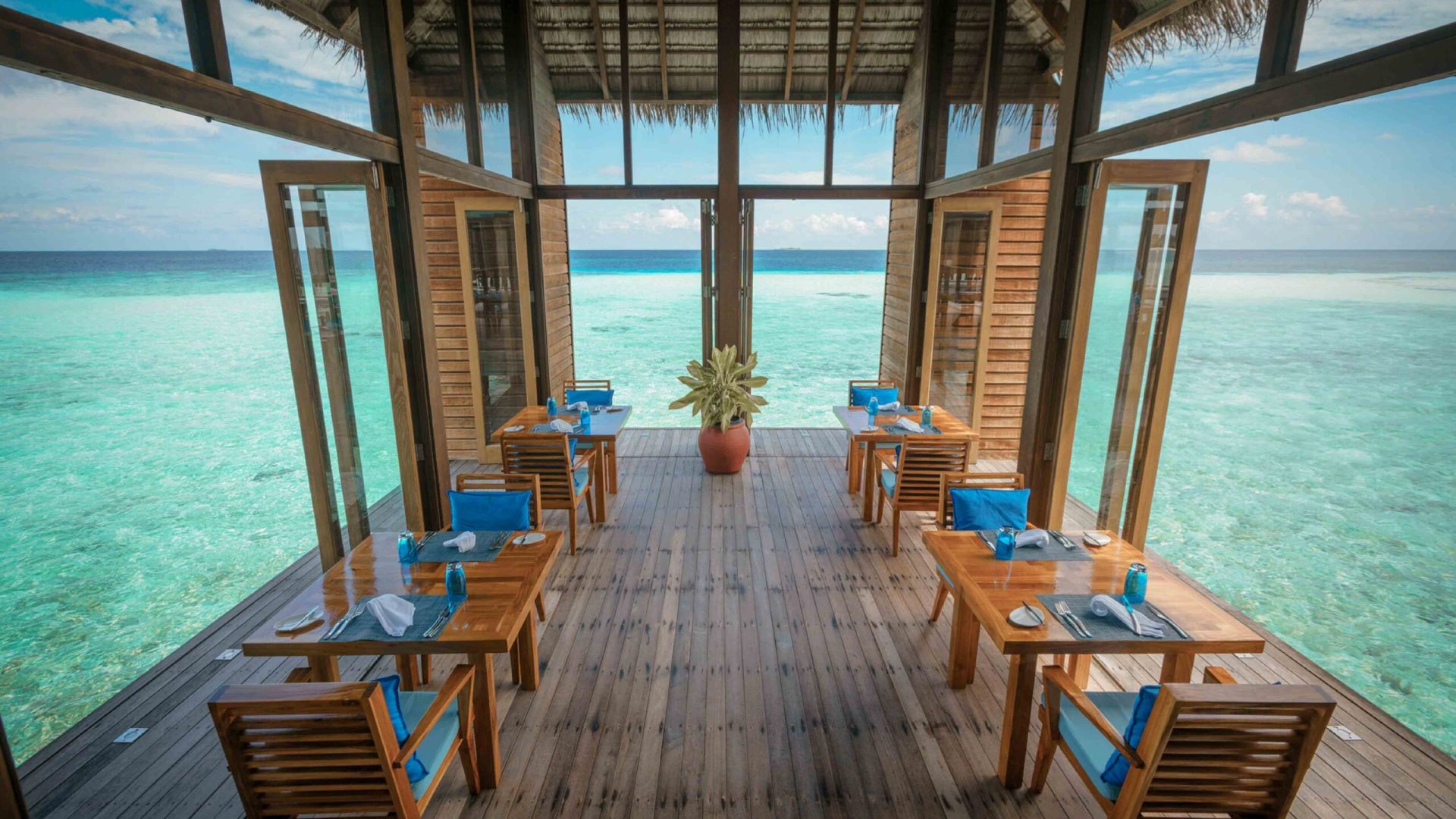 conrad maldives rangali island_mandhoo_internal_casey anderson